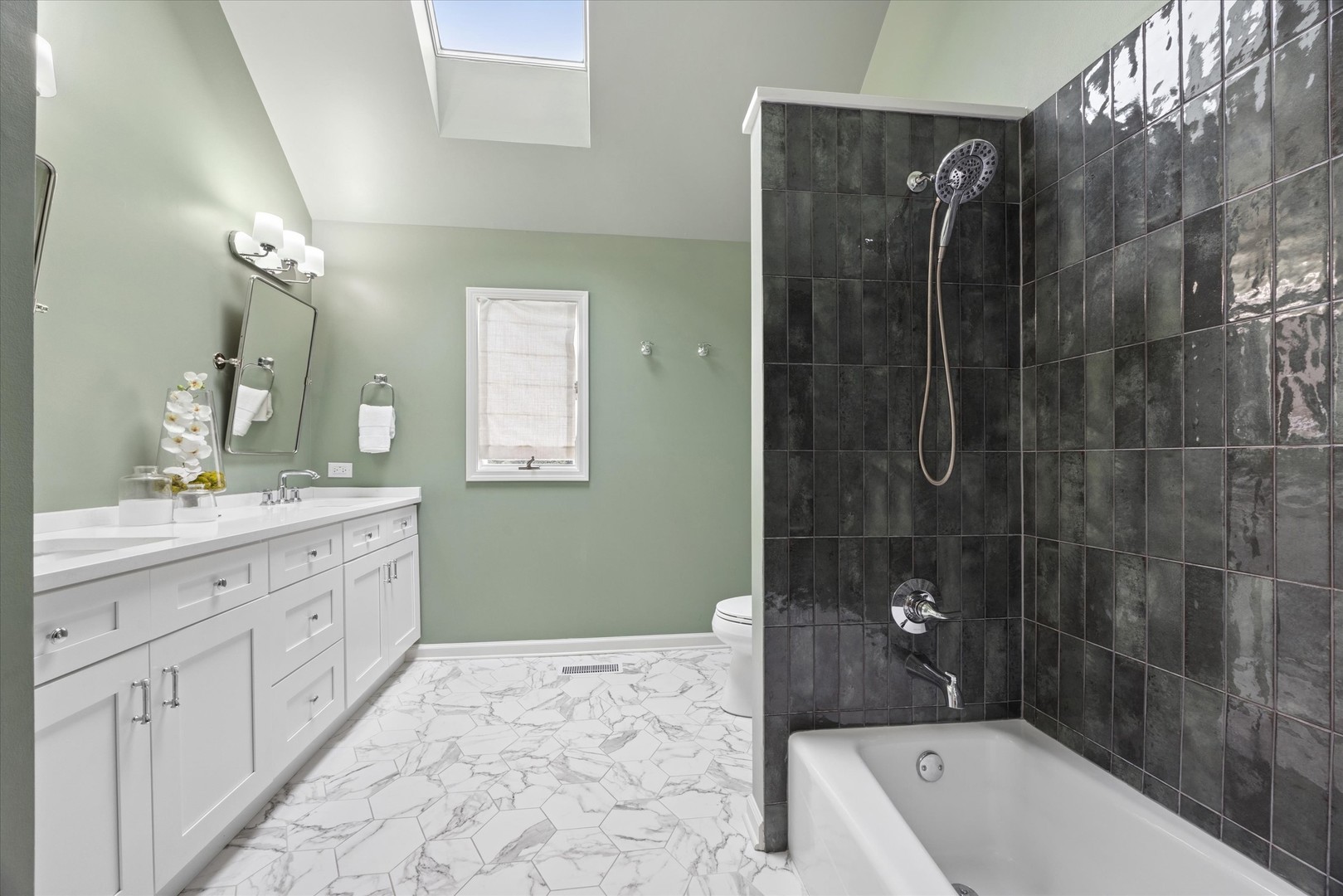 4012 Broadmoor Circle