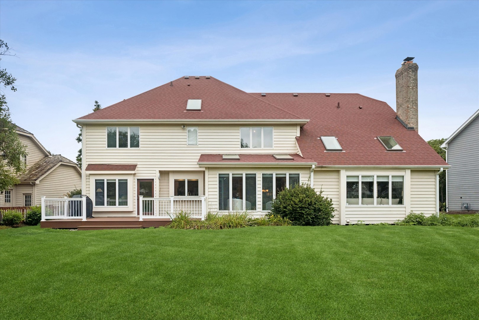4012 Broadmoor Circle