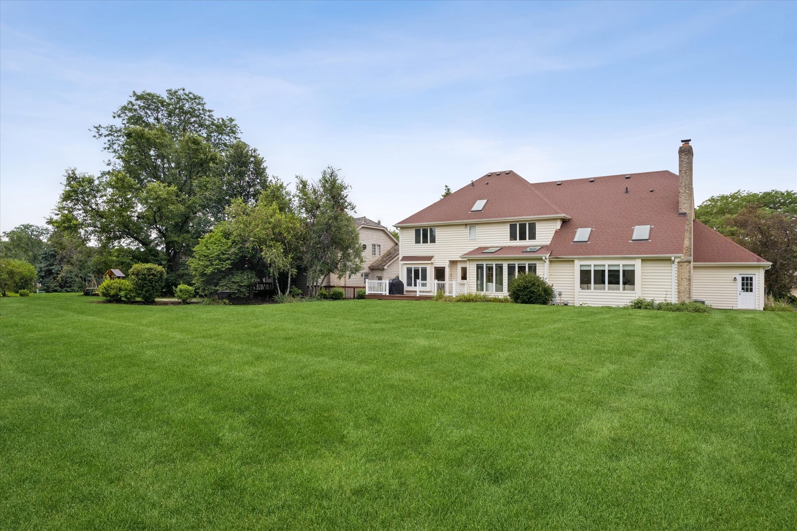 4012 Broadmoor Circle