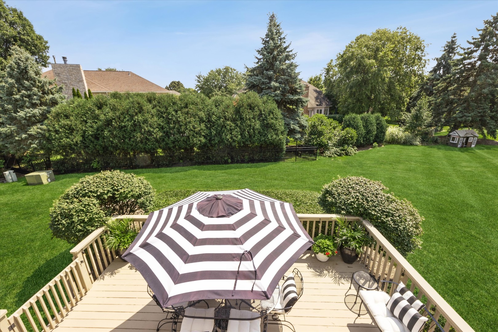 1400 Monarch Circle