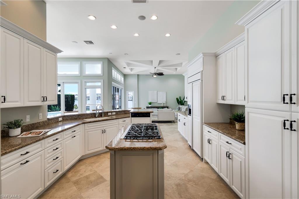 255 Bay PT