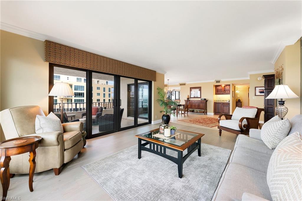 4451 Gulf Shore BLVD N # 1901