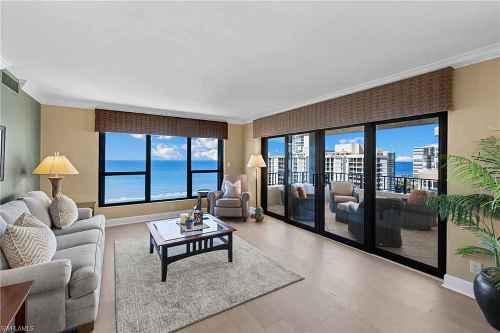 4451 Gulf Shore BLVD N # 1901