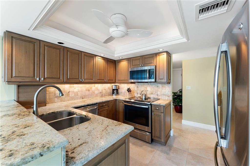 4451 Gulf Shore BLVD N # 1901