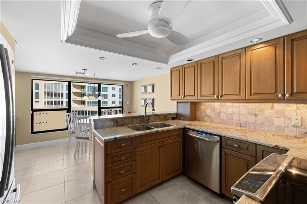 4451 Gulf Shore BLVD N # 1901