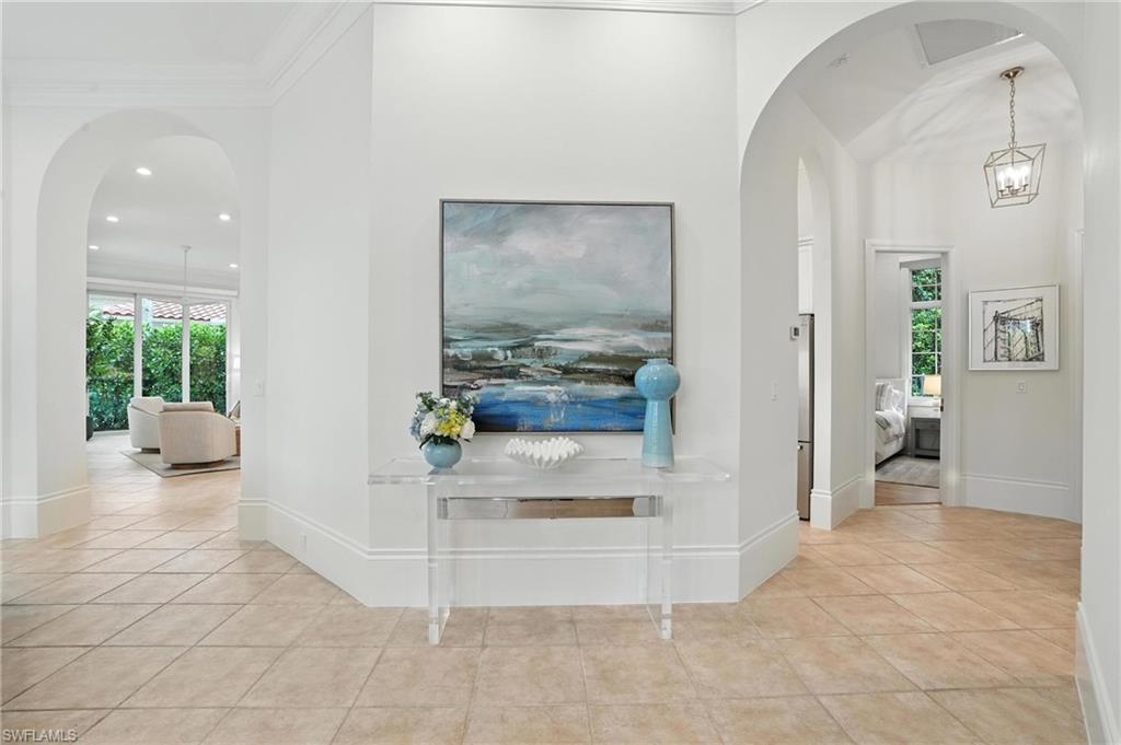 2547 Avila LN, NAPLES