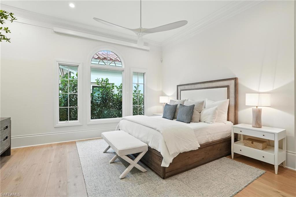 2547 Avila LN, NAPLES