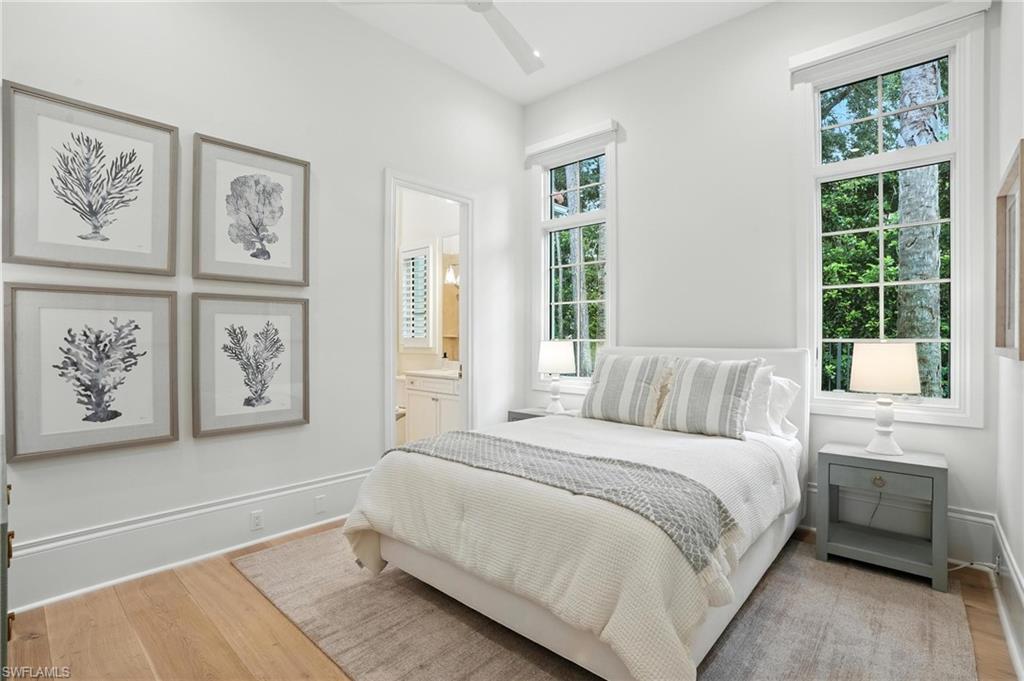 2547 Avila LN, NAPLES