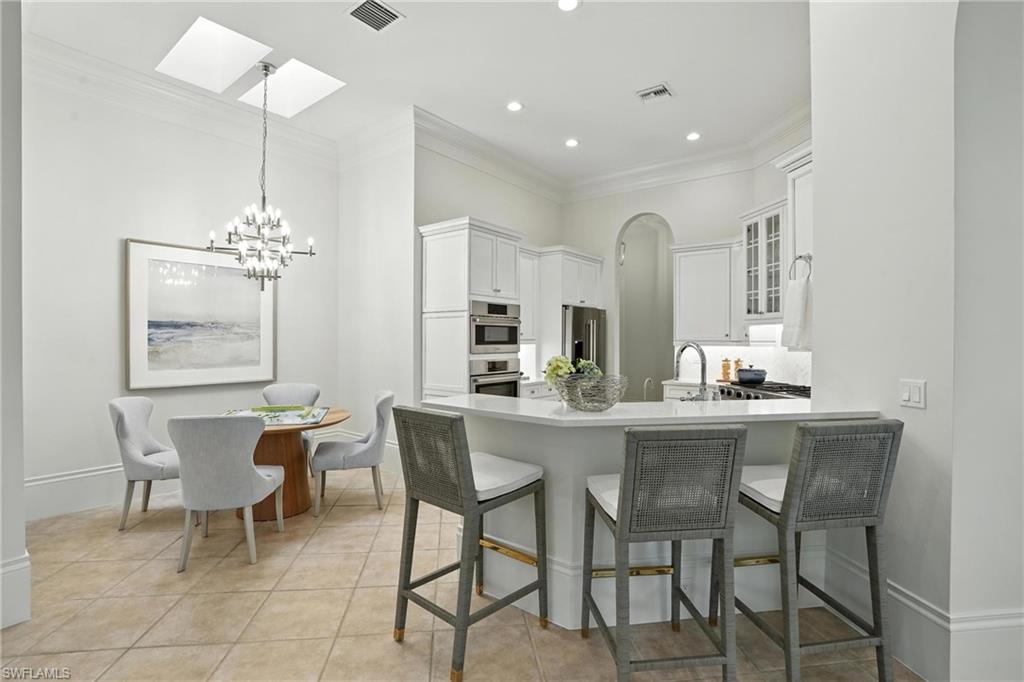 2547 Avila LN, NAPLES