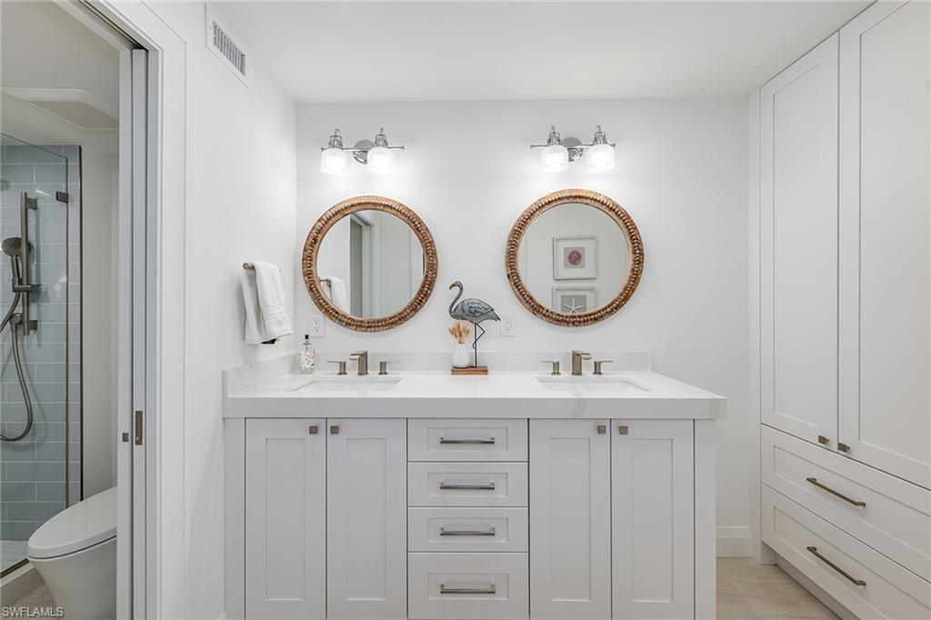 2850 Gulf Shore BLVD N # 110