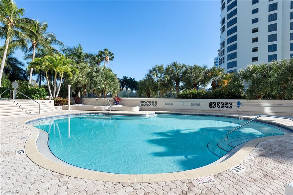 4255 Gulf Shore BLVD N # 1505 Unit: PH 1505