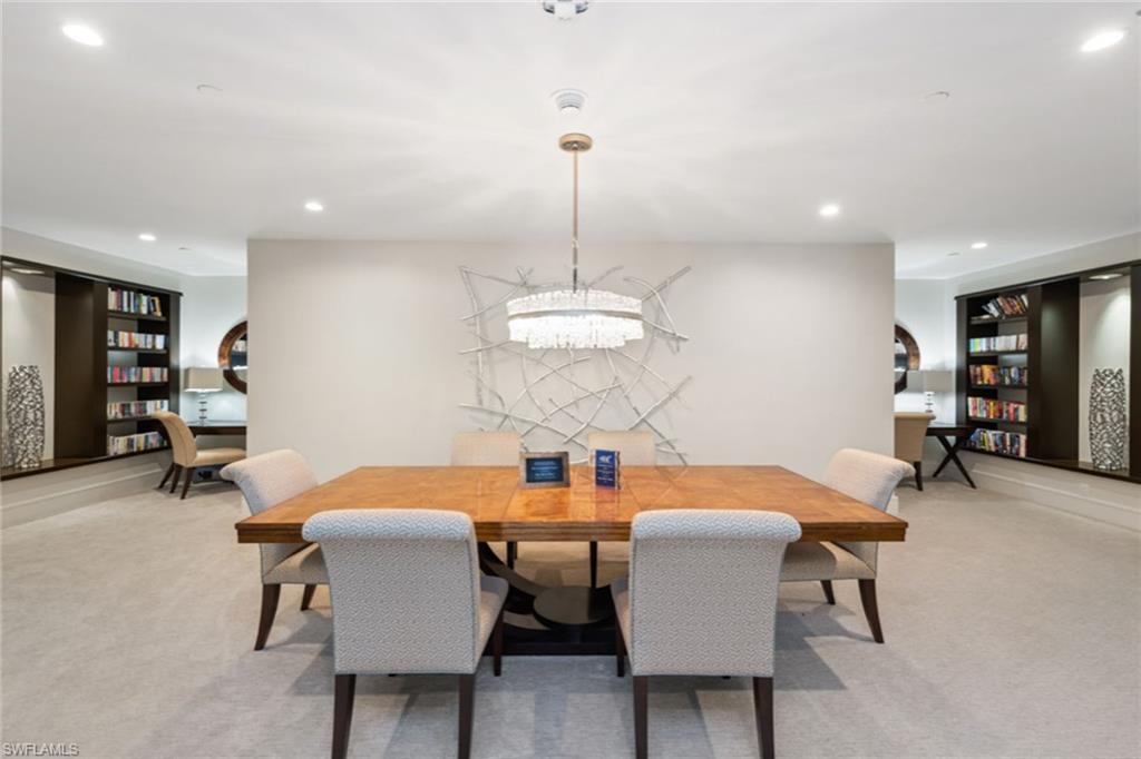 4255 Gulf Shore BLVD N # 1505 Unit: PH 1505