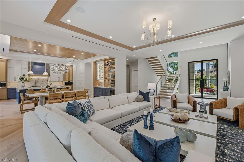 405 Putter Point DR