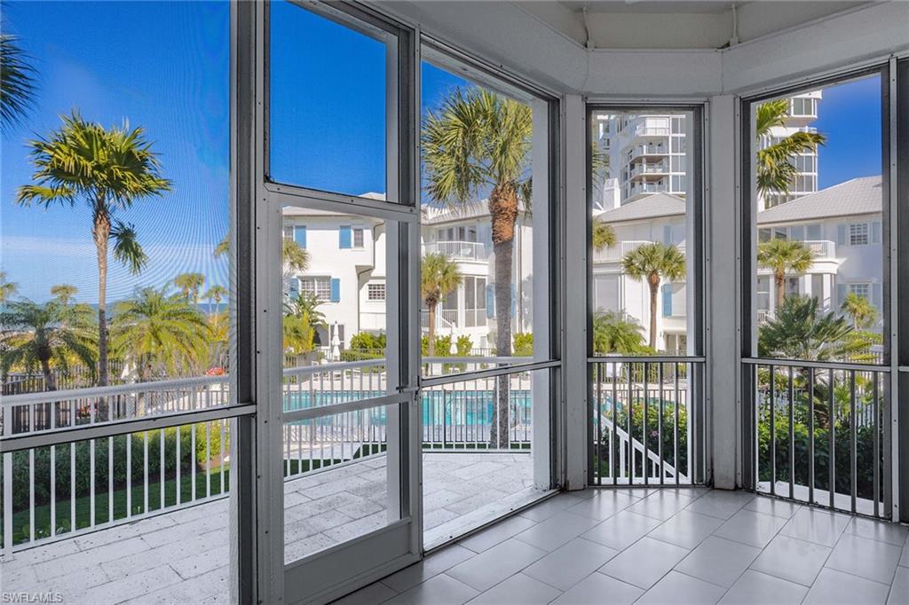 70 Seagate DR