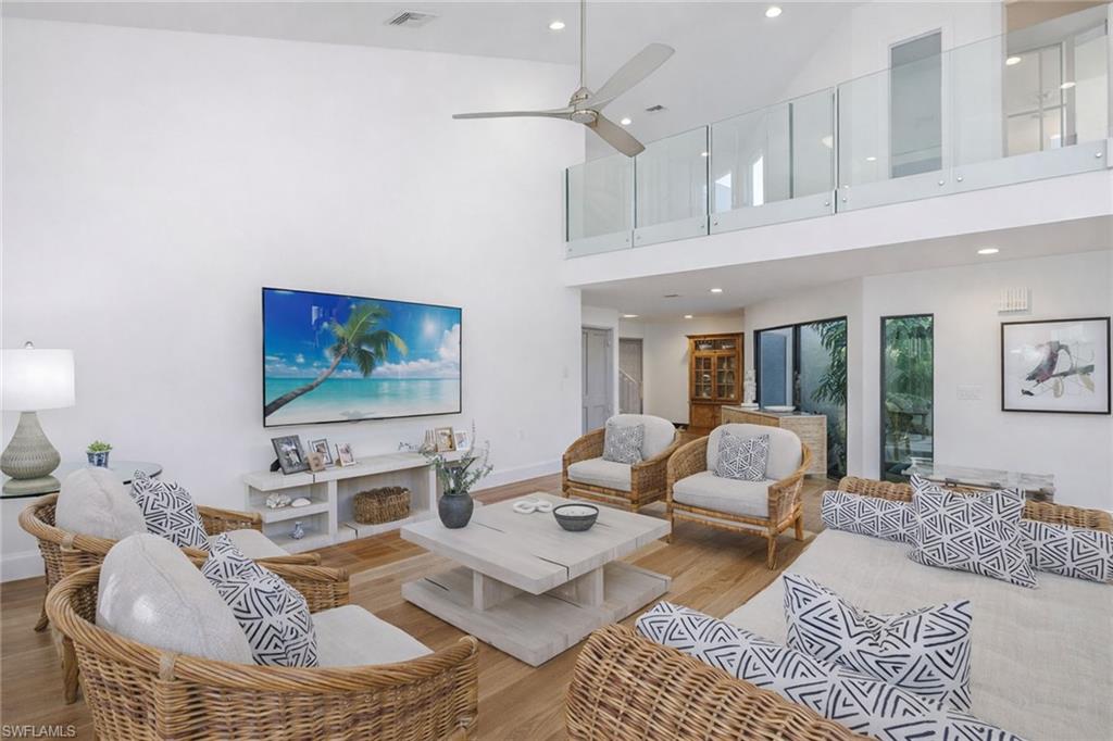 9 Las Brisas WAY # 10