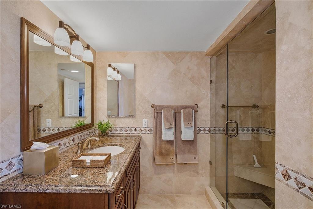 4041 Gulf Shore BLVD N # 303