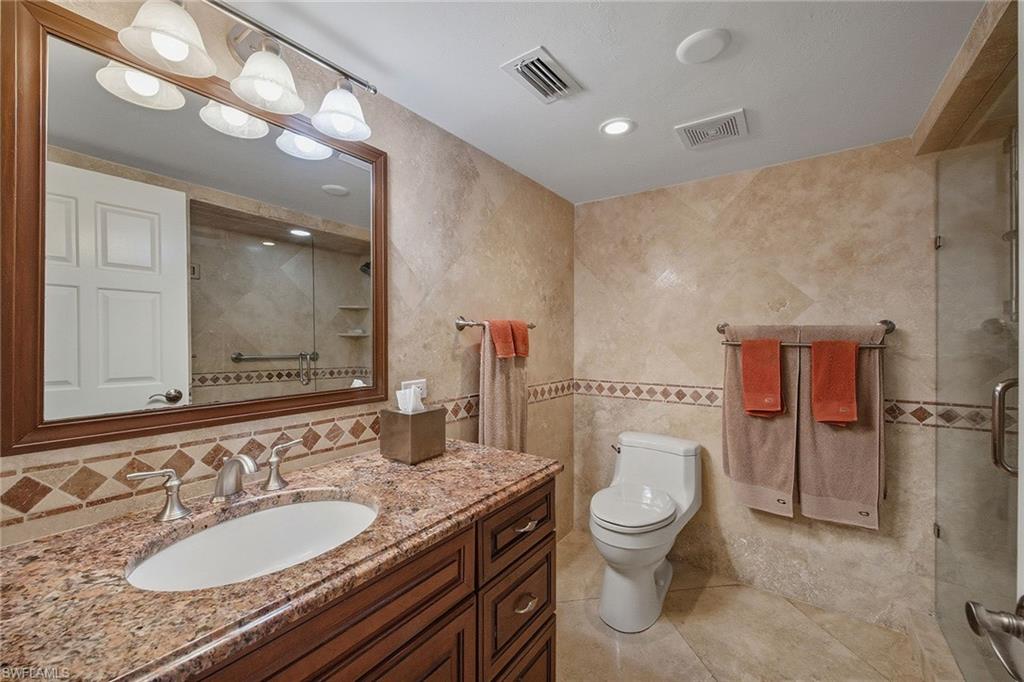 4041 Gulf Shore BLVD N # 303