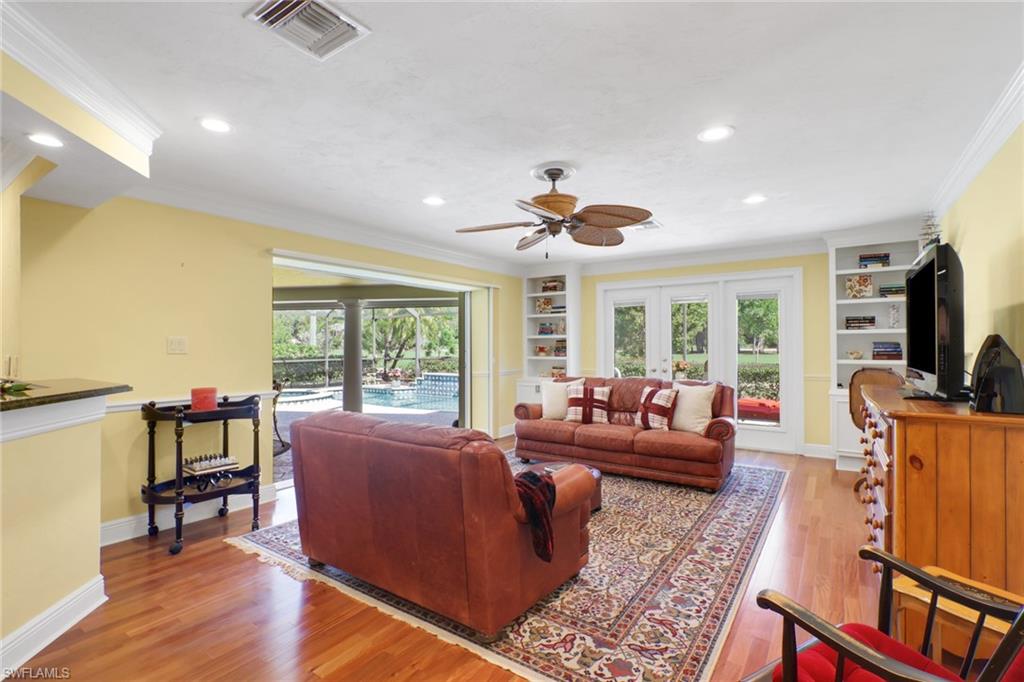 318 Burning Tree DR