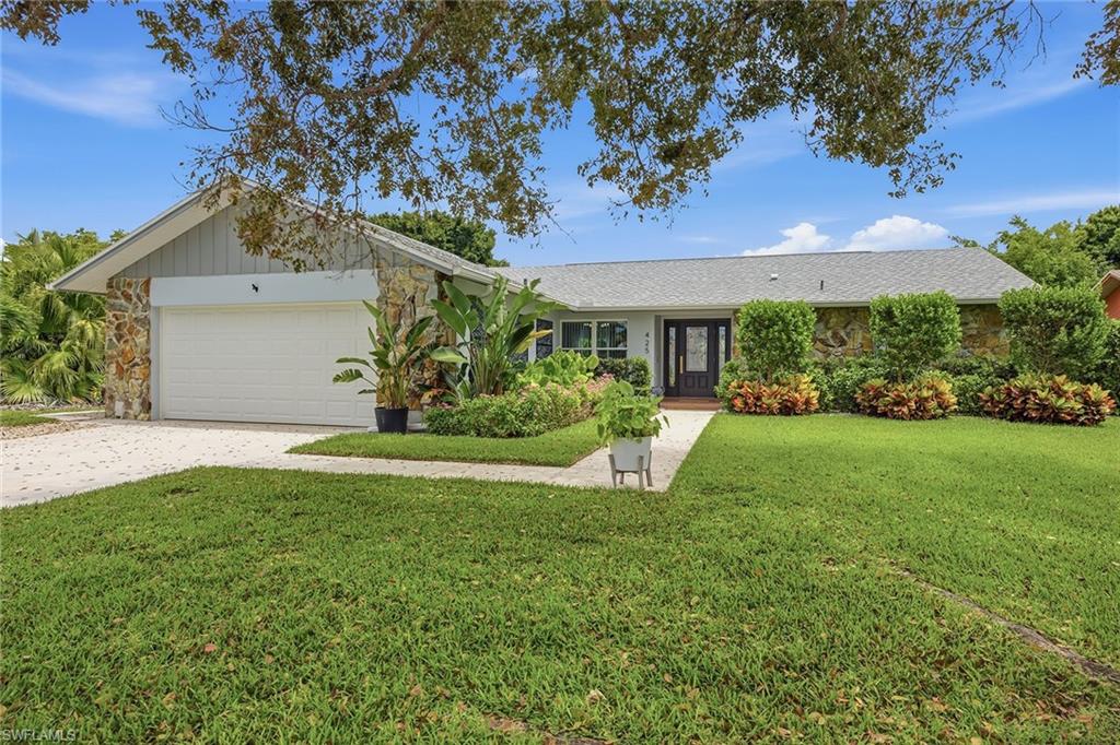 425 Pine Lake DR