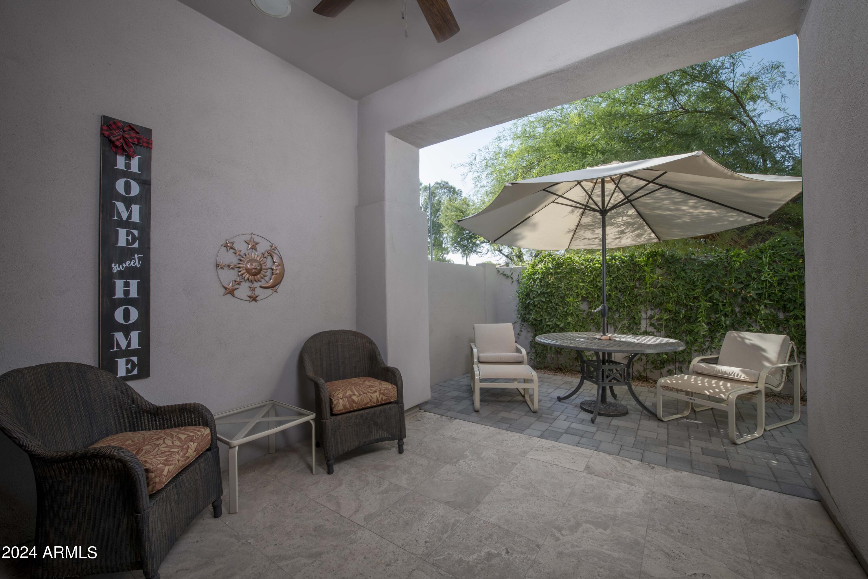 7315 E VAQUERO Drive