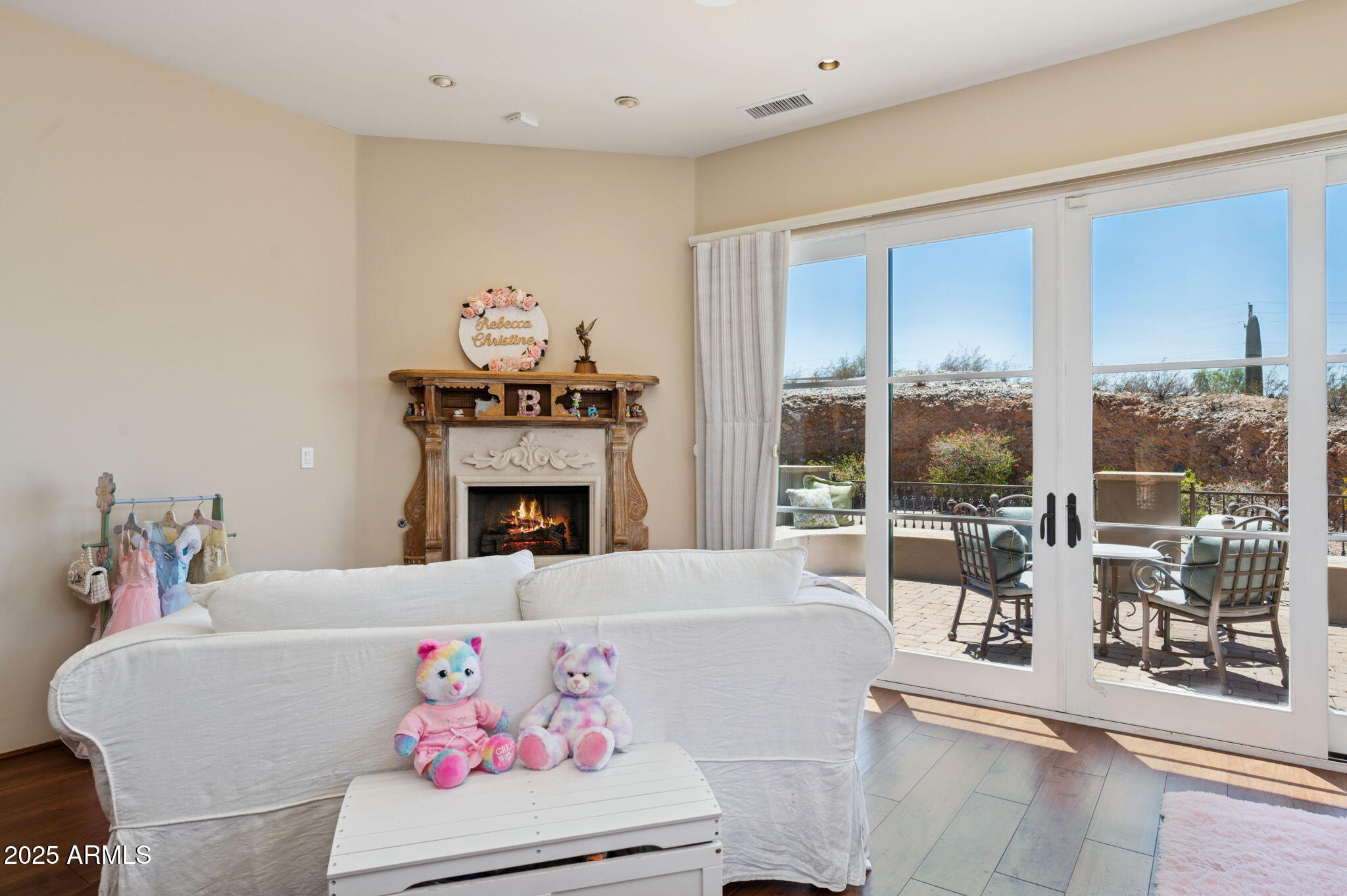 5738 N 32ND Place