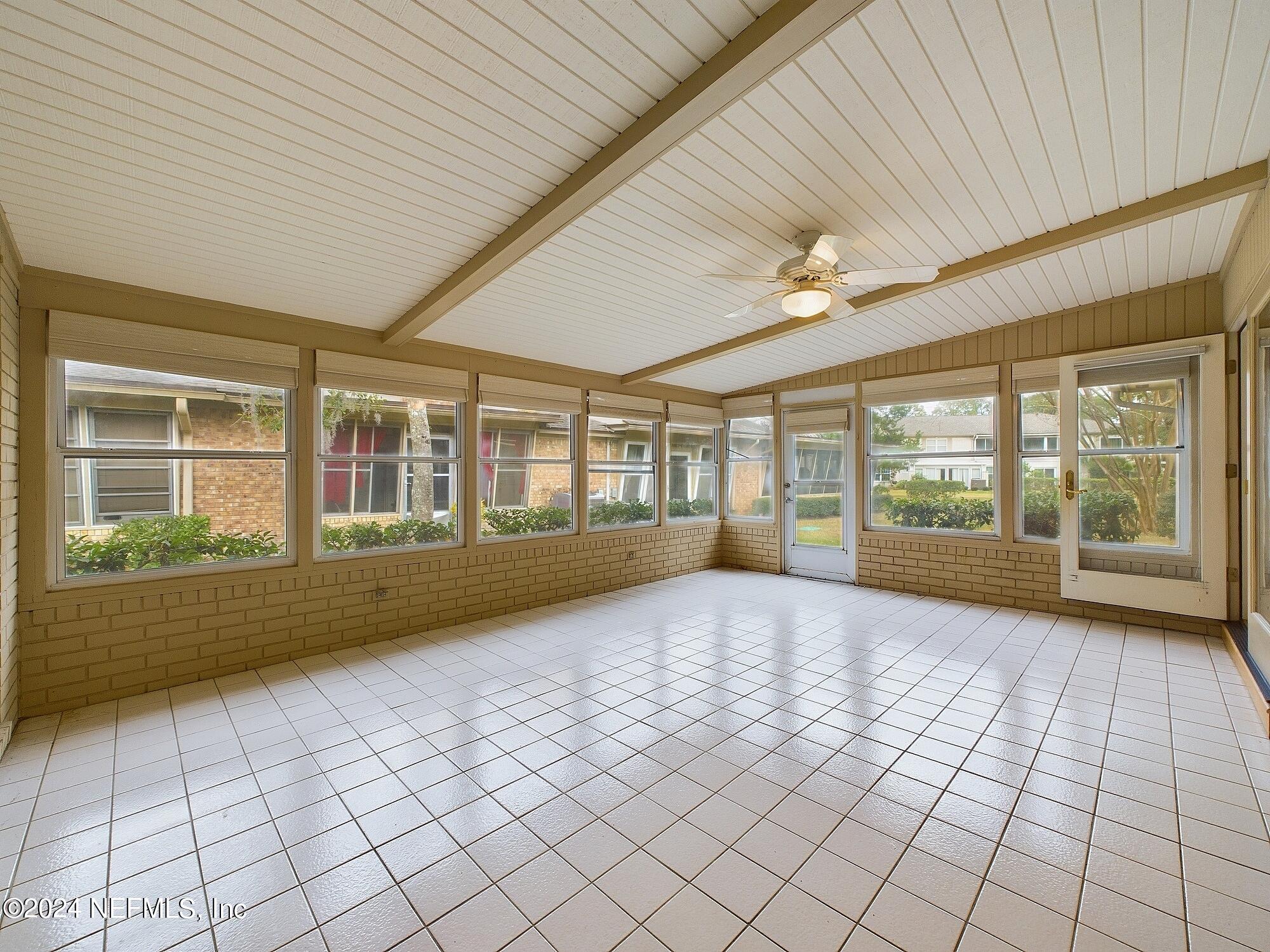 9252 SAN JOSE Boulevard, 4401