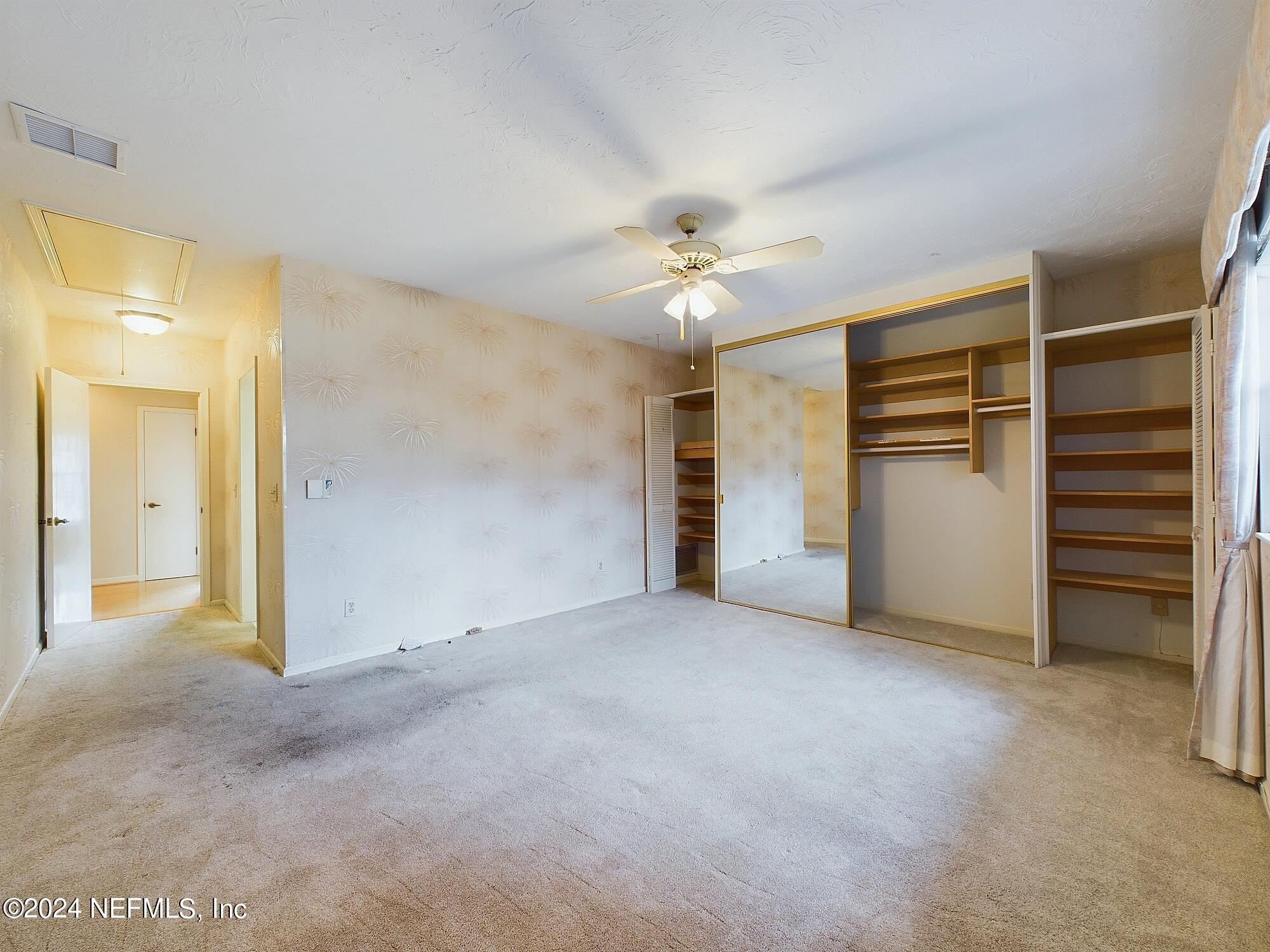 9252 SAN JOSE Boulevard, 4401