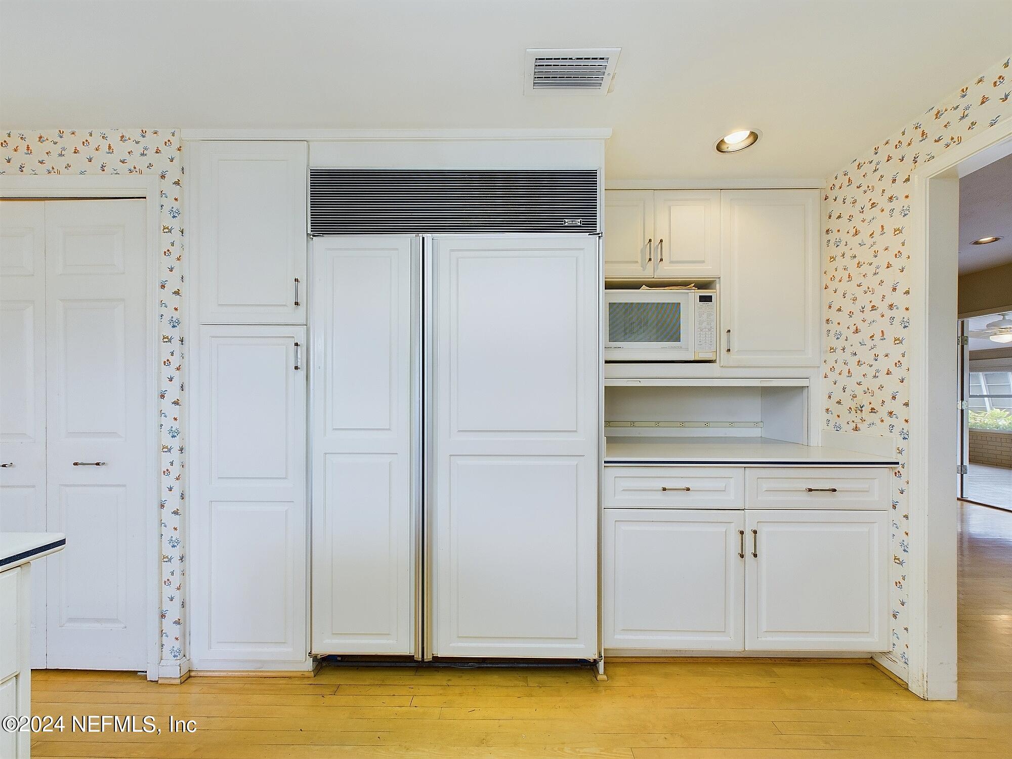 9252 SAN JOSE Boulevard, 4401