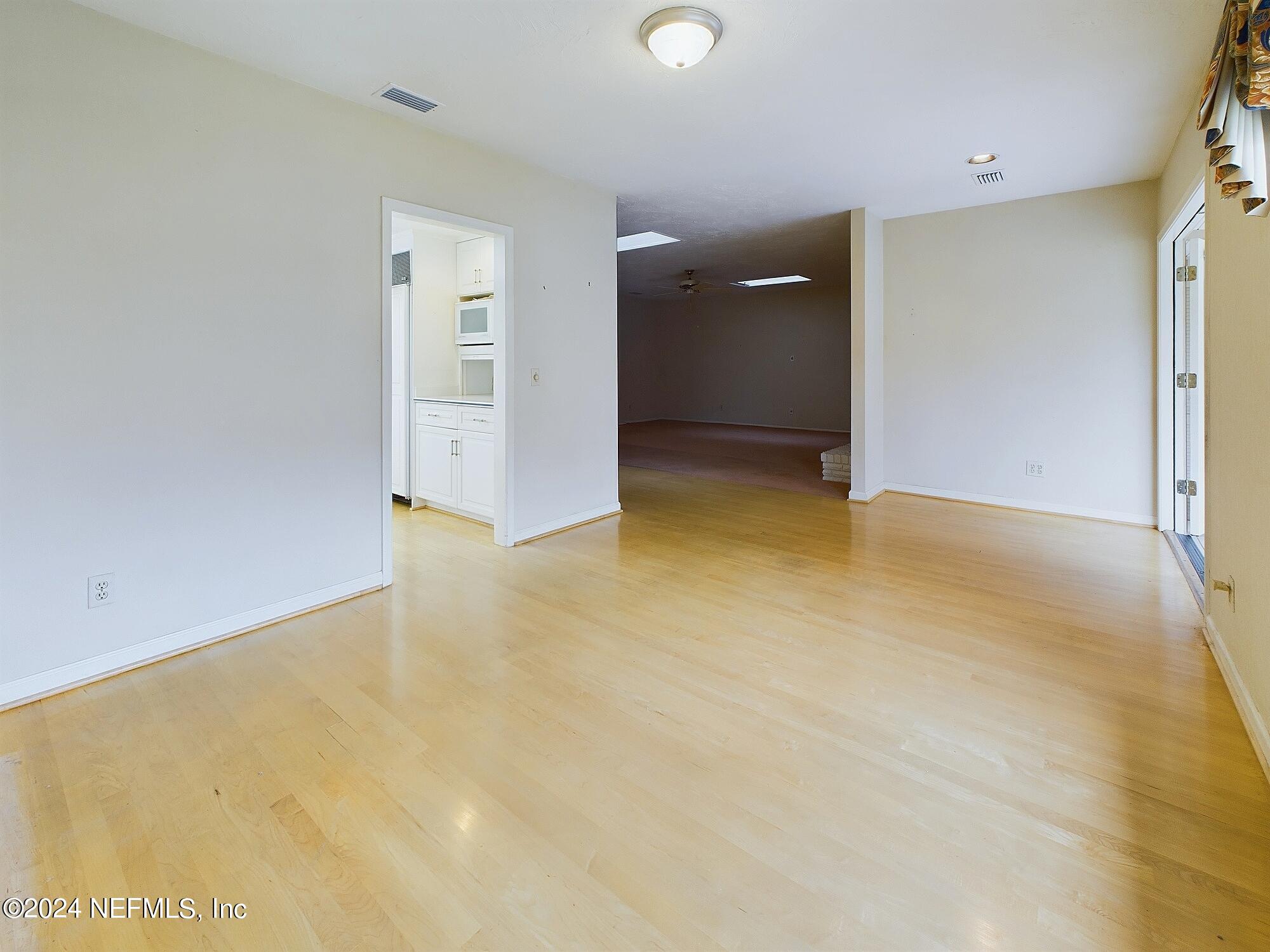 9252 SAN JOSE Boulevard, 4401