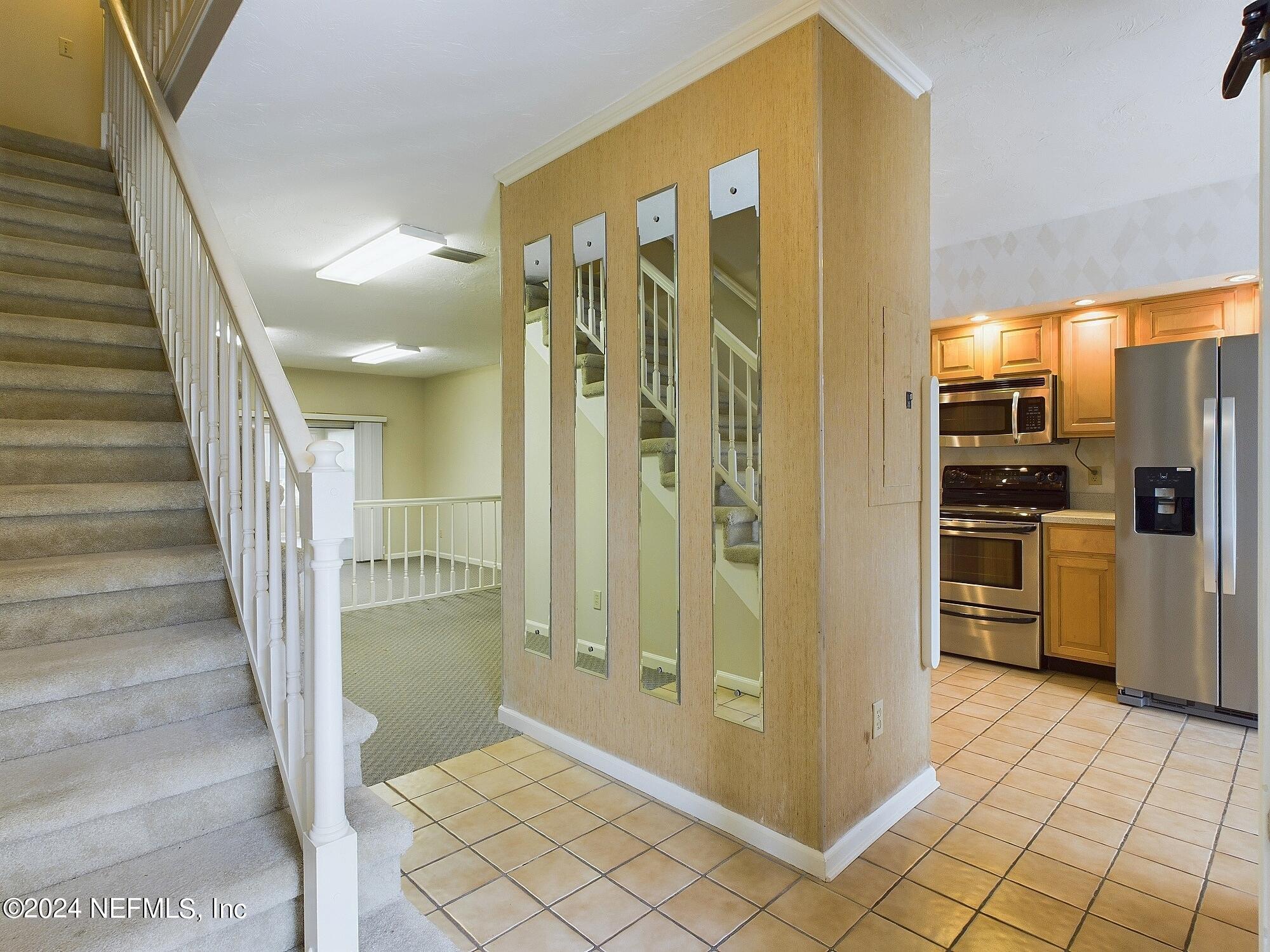 9252 SAN JOSE Boulevard, 4402