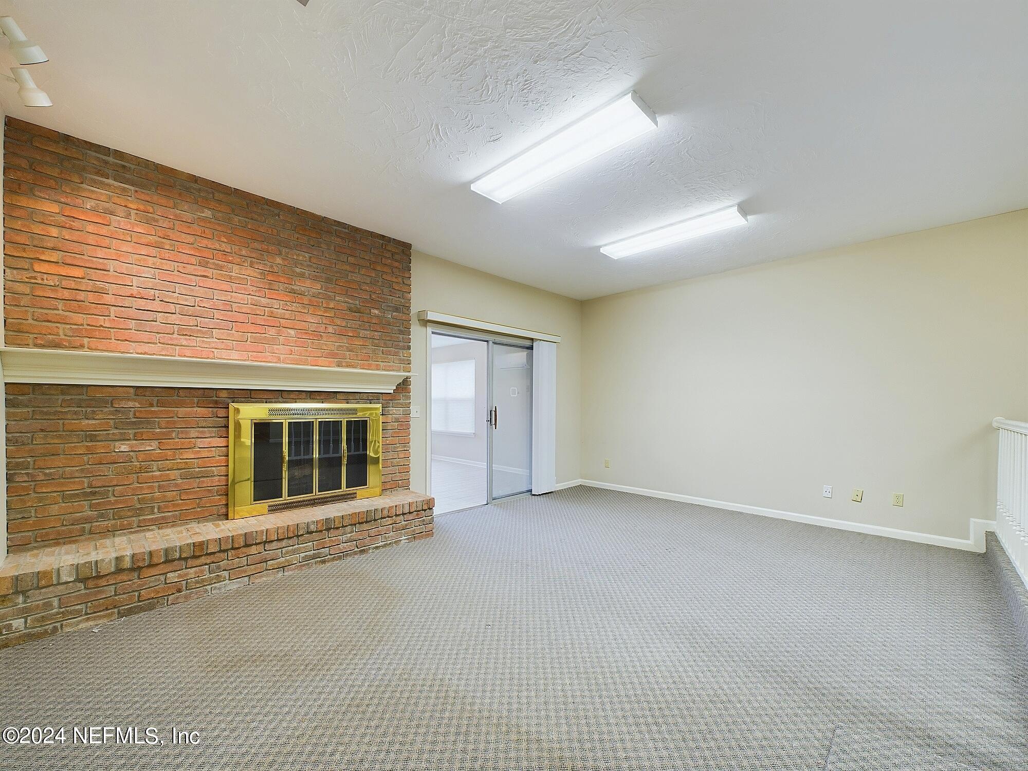 9252 SAN JOSE Boulevard, 4402