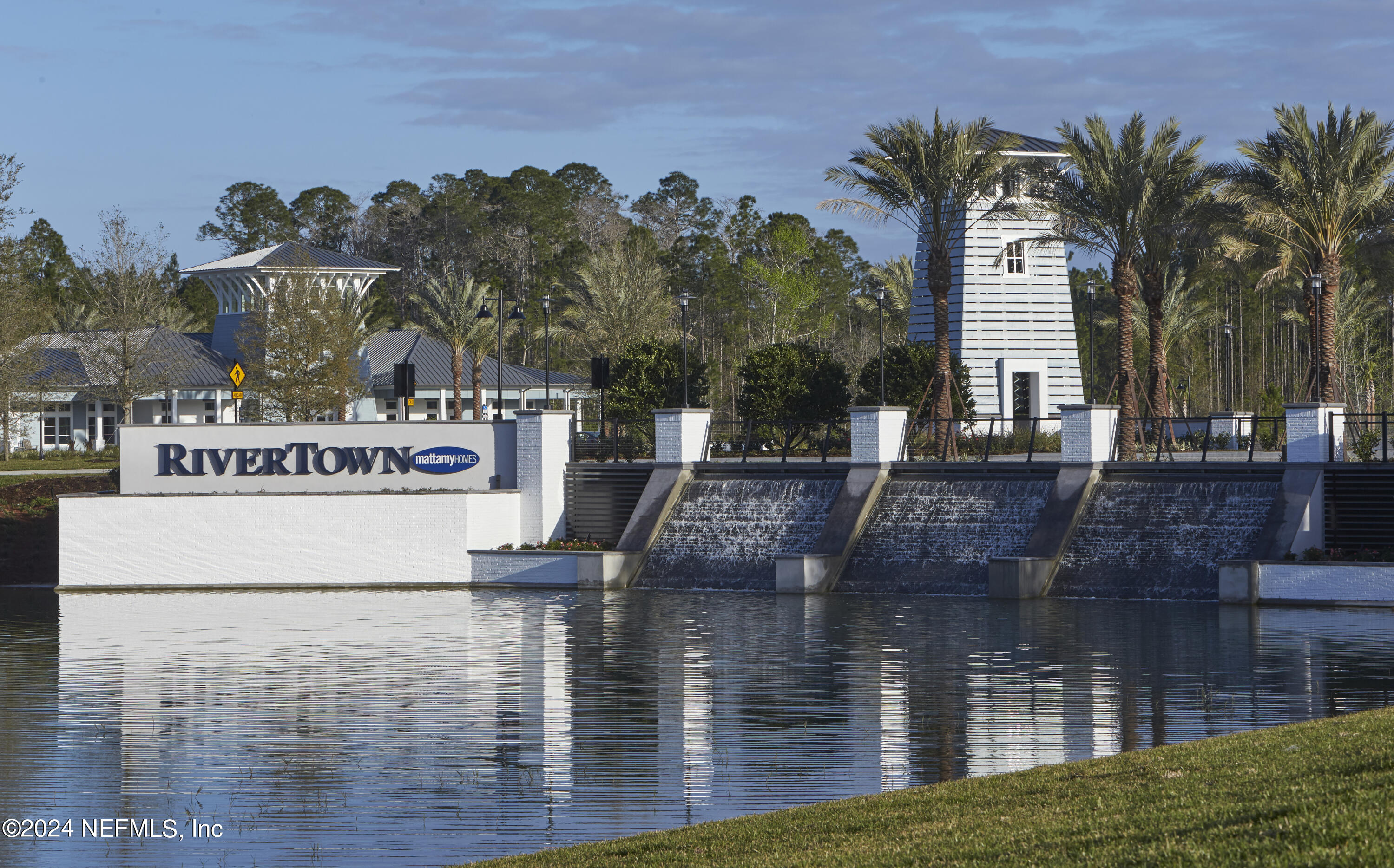 56 SPRUCE HILL Point