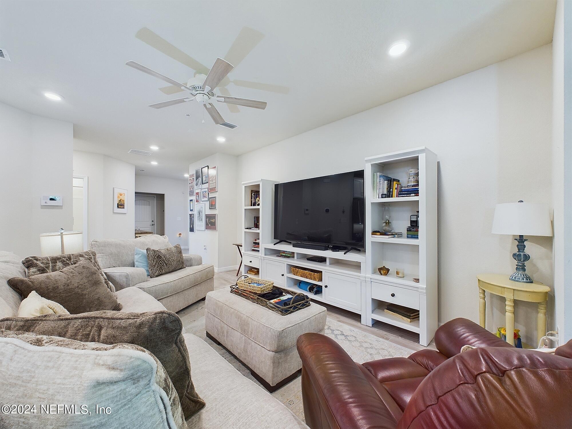 353 ORCHARD PASS Avenue