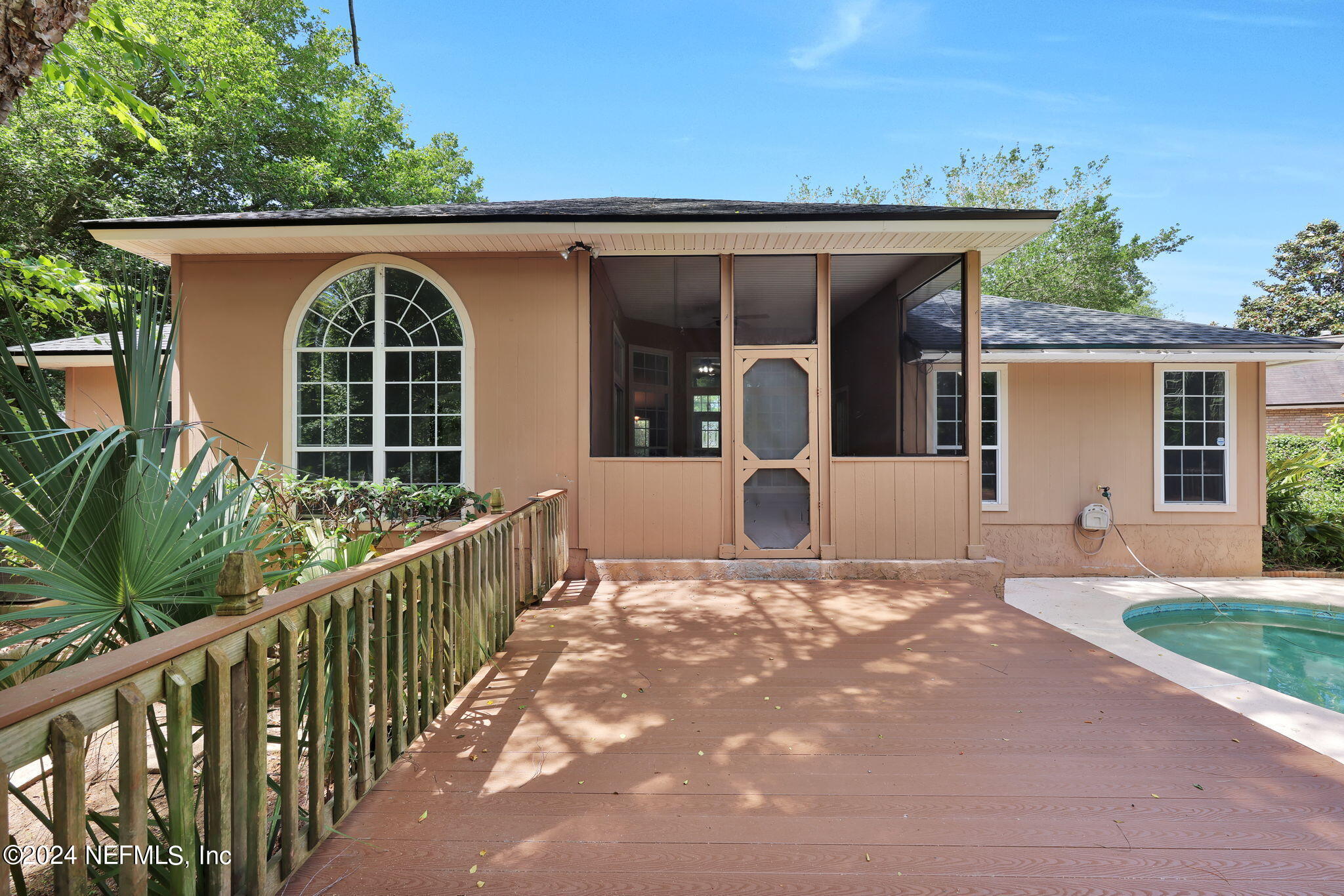 11374 WILLESDON Drive S