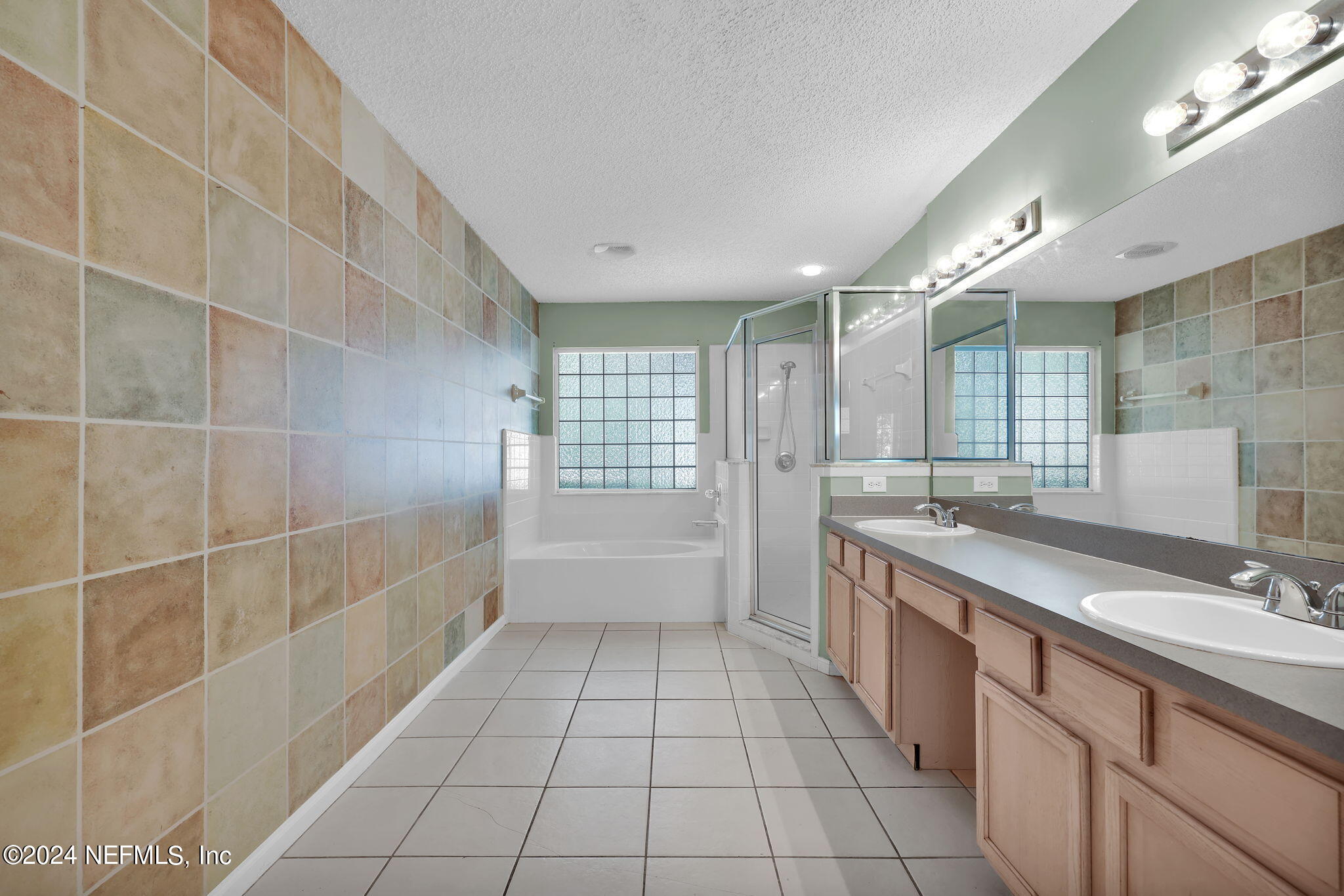 11374 WILLESDON Drive S