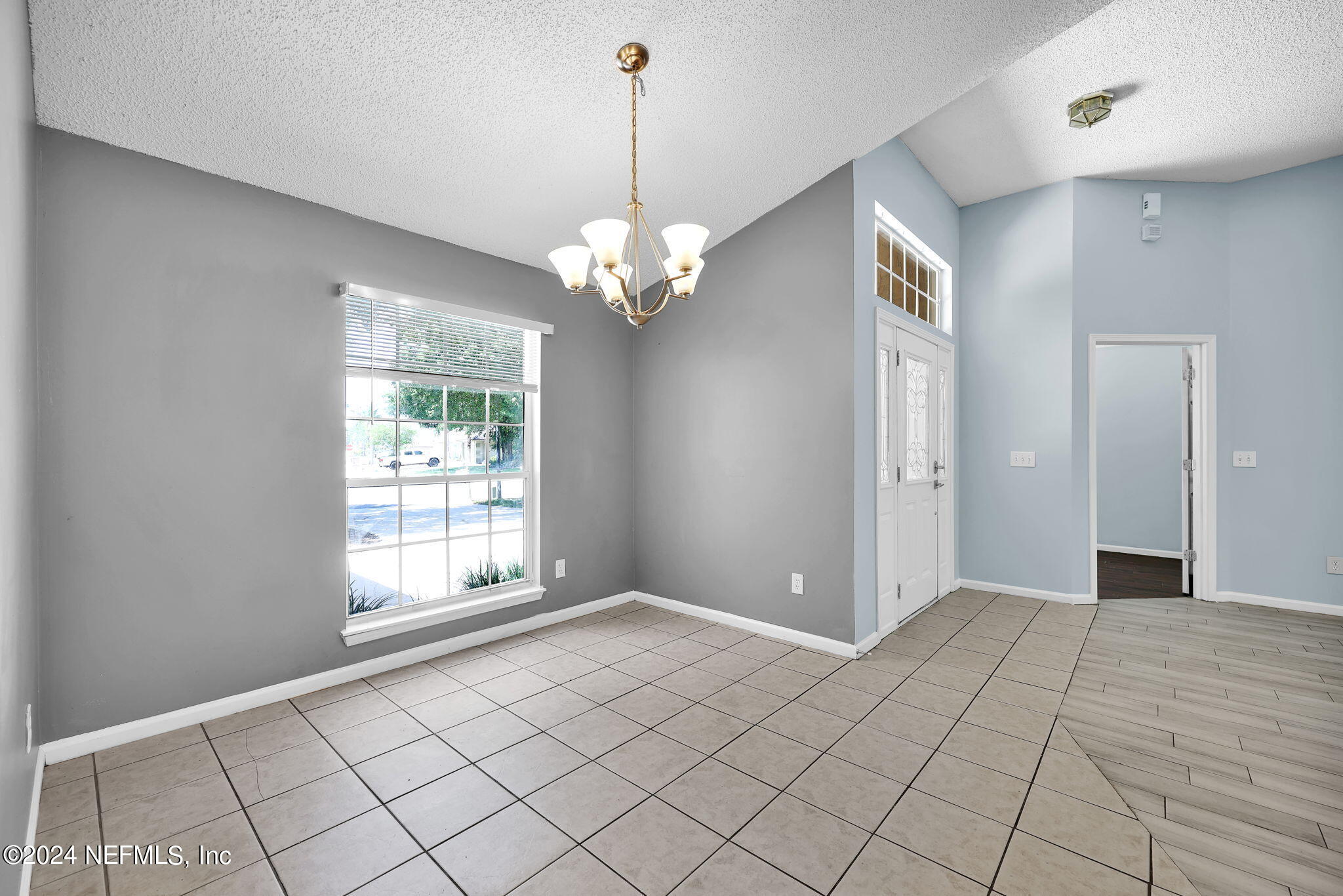 11374 WILLESDON Drive S