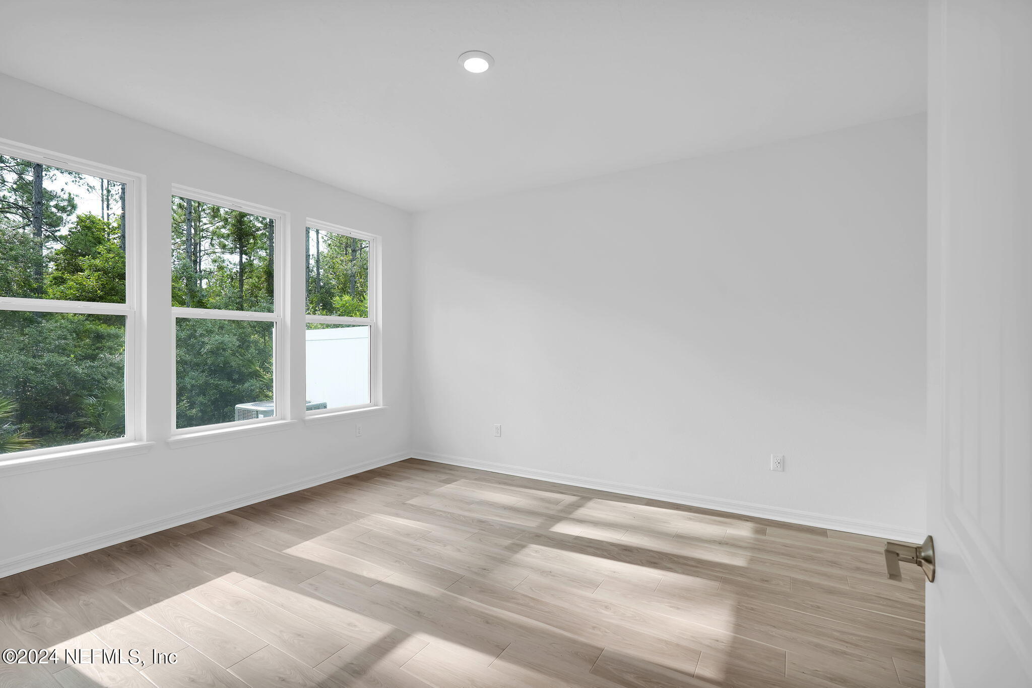 91 OYSTER SHELL Terrace