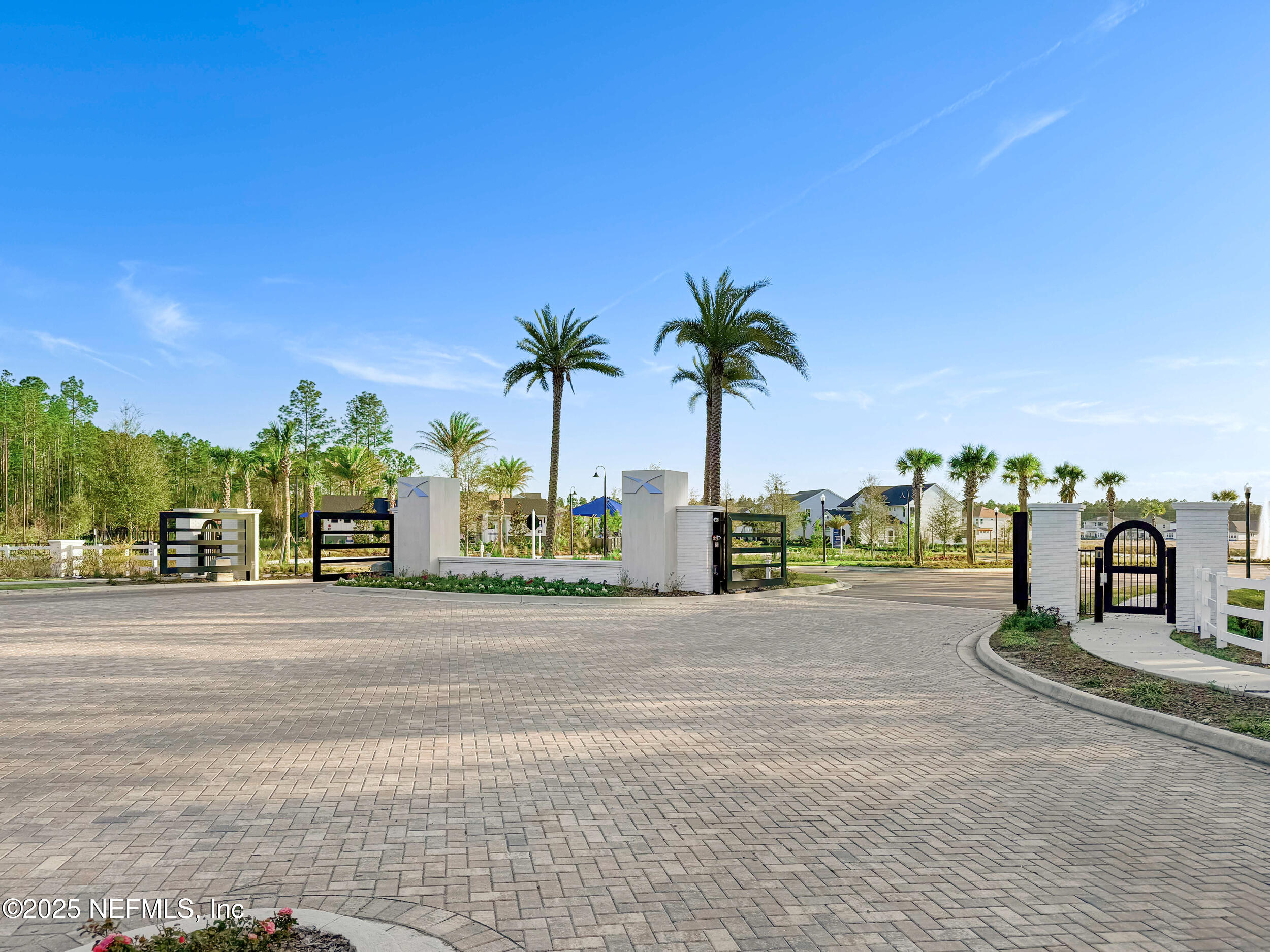 152 NAVIGATORS Road, St. Johns