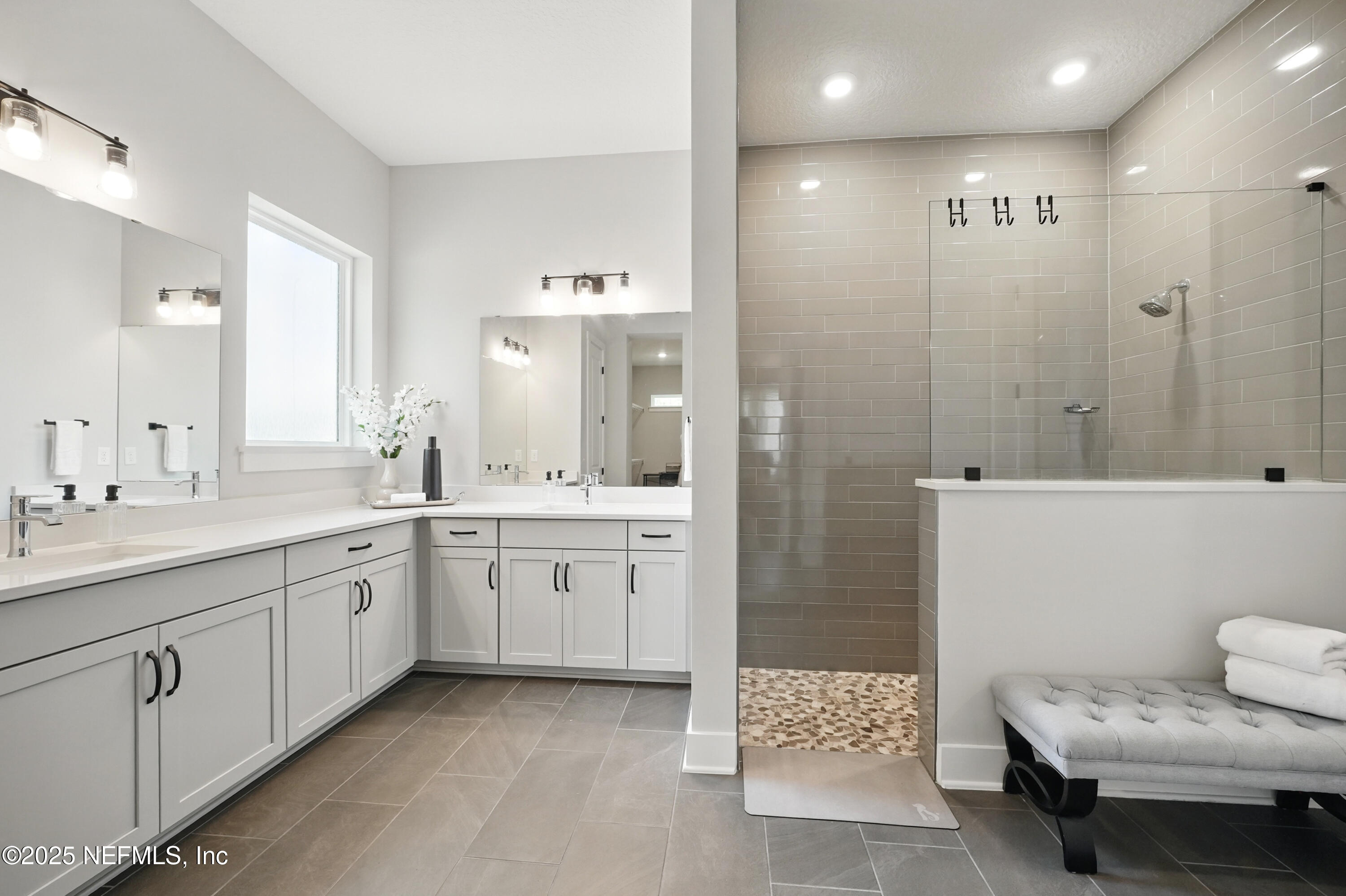 152 NAVIGATORS Road, St. Johns
