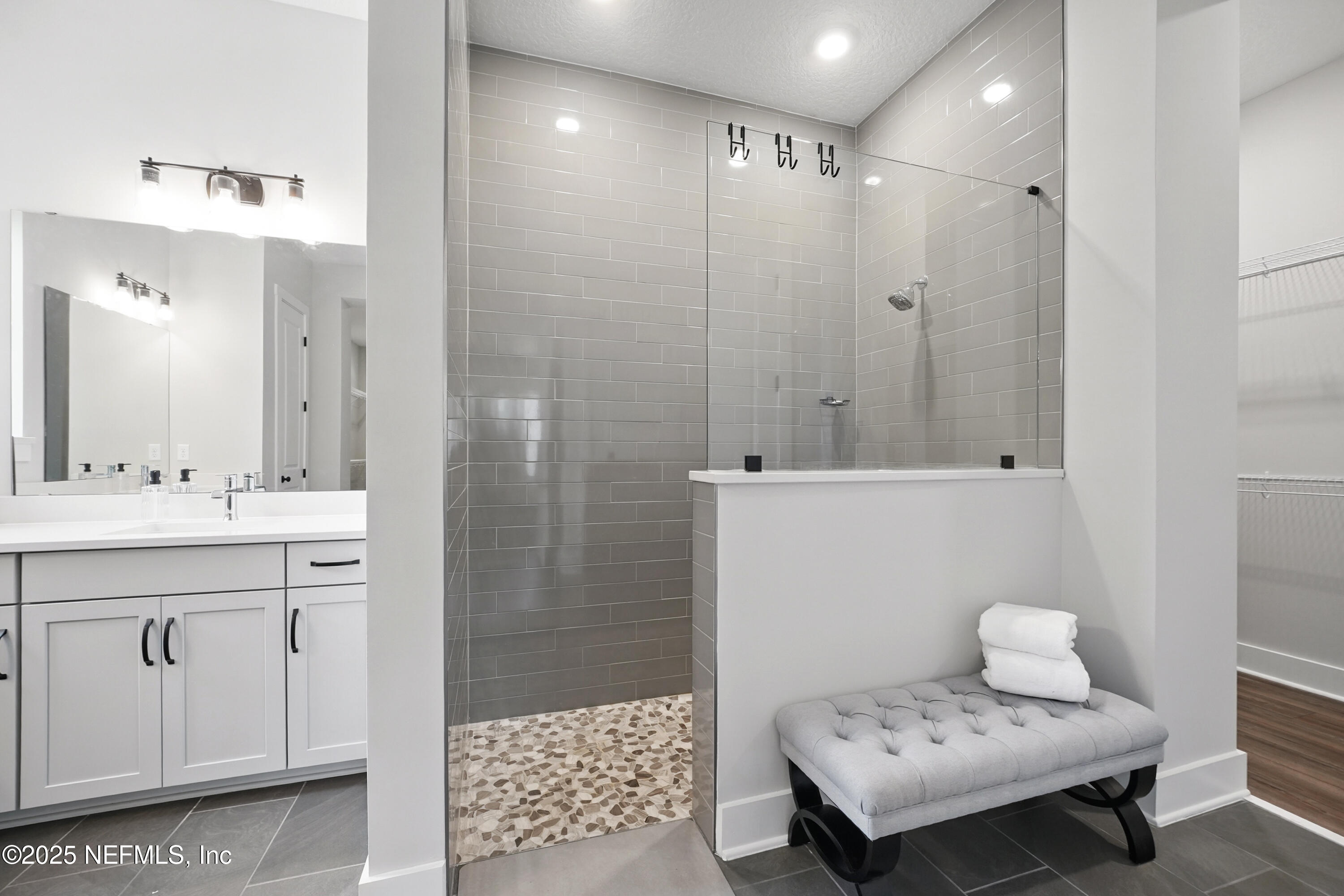 152 NAVIGATORS Road, St. Johns