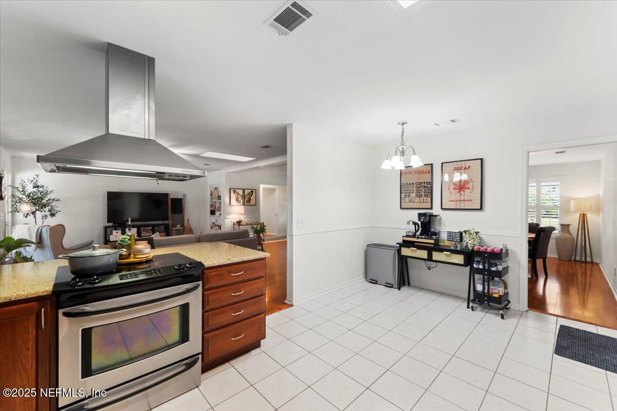 5013 BRIERWOOD Court