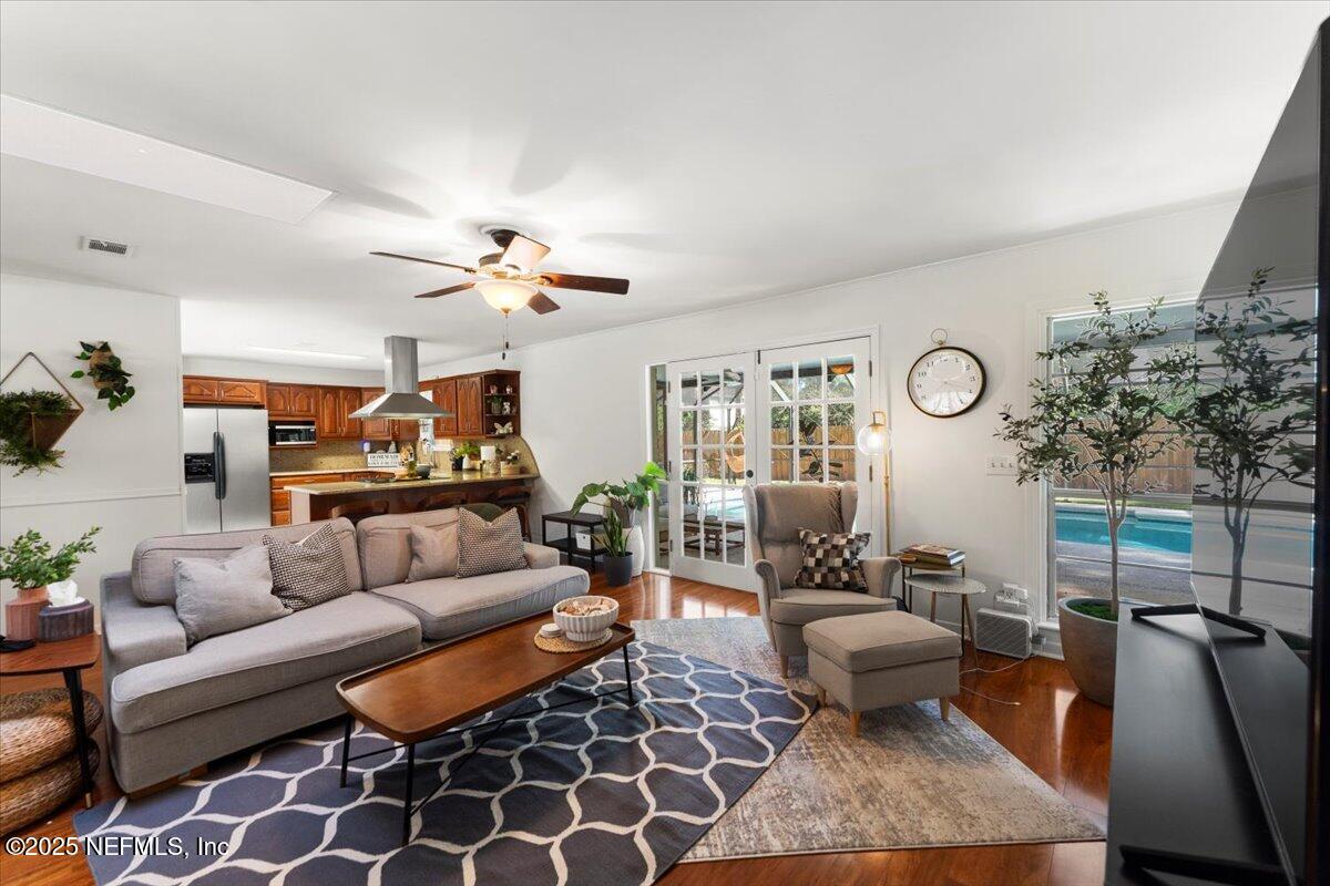 5013 BRIERWOOD Court