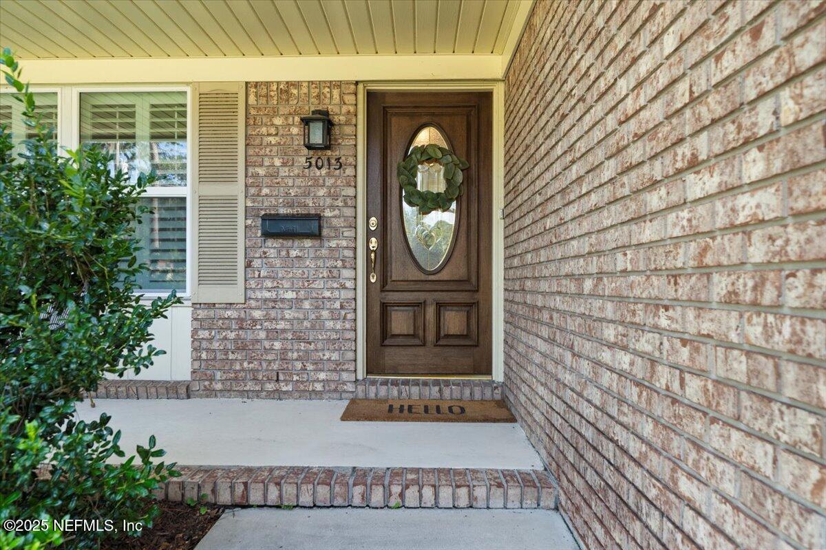 5013 BRIERWOOD Court