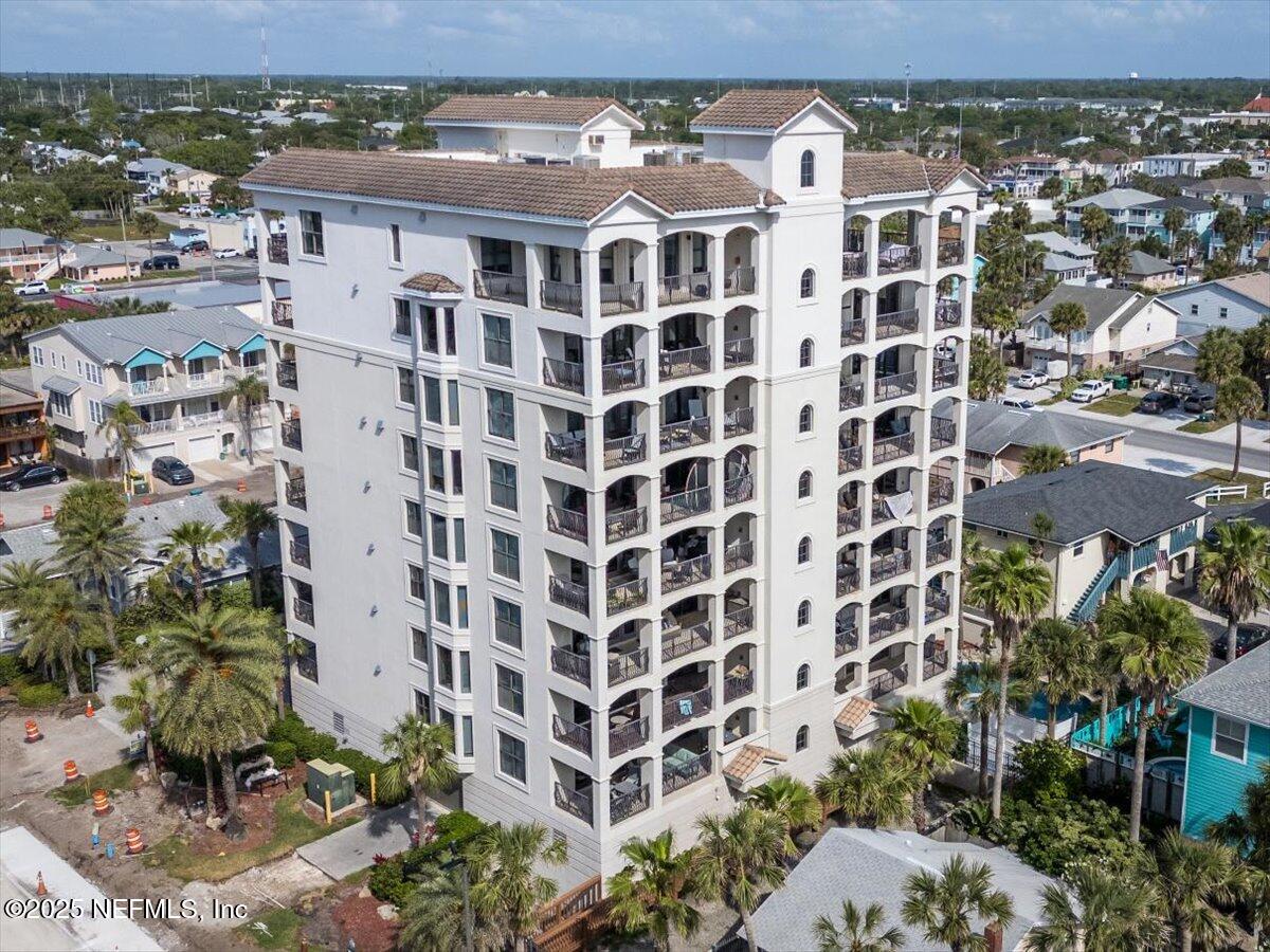 115 9TH Avenue S, 402