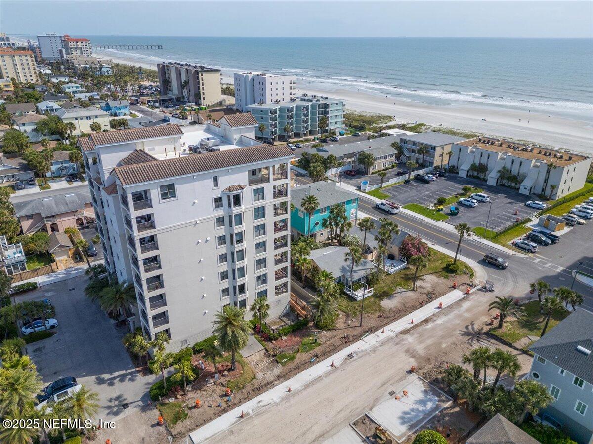115 9TH Avenue S, 402