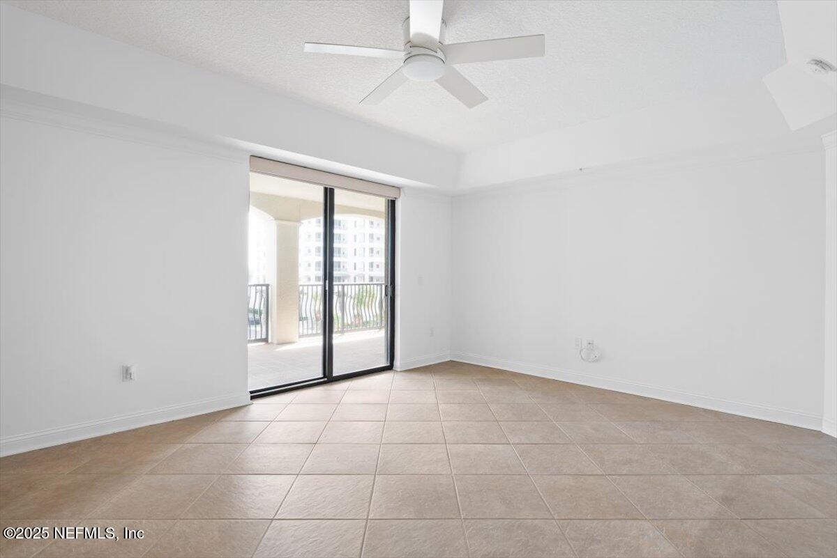 115 9TH Avenue S, 402