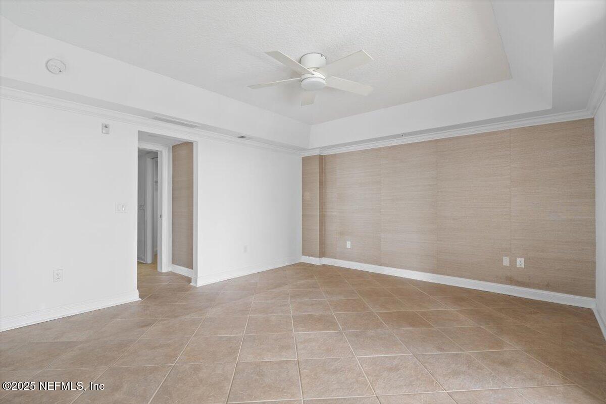115 9TH Avenue S, 402