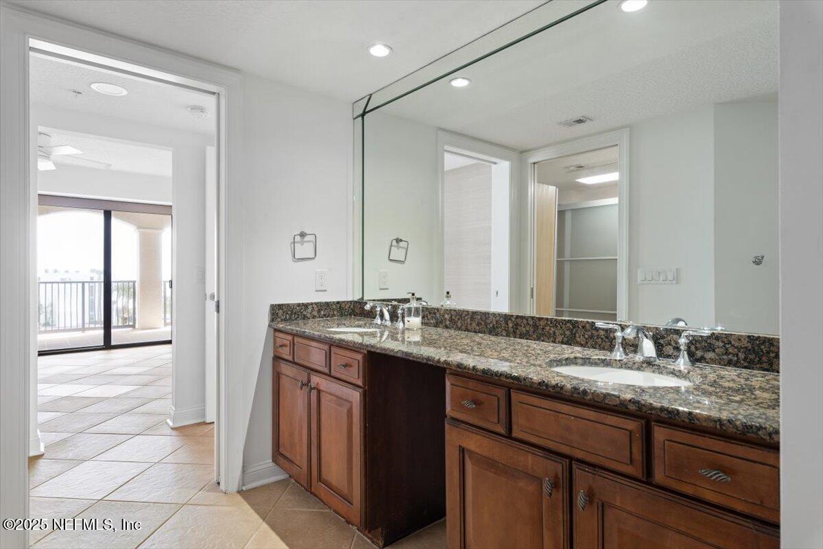 115 9TH Avenue S, 402