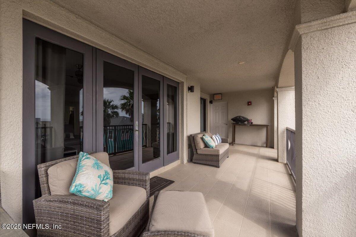 115 9TH Avenue S, 402