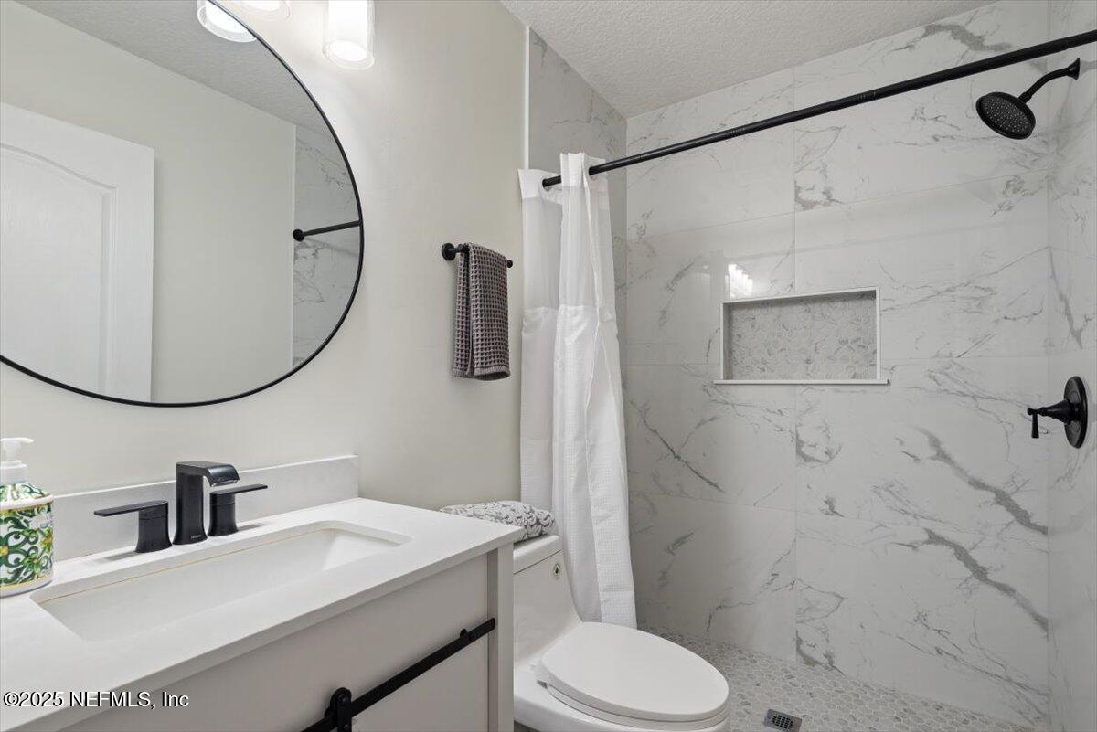 8901 CANOPY OAKS Drive, Jacksonville